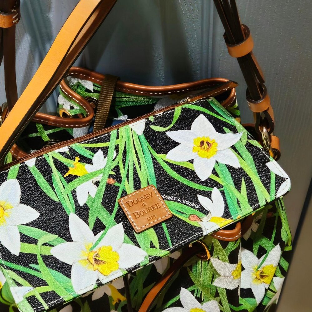 Dooney & Bourke Daffodil Drawstring Bucket Bag and Key Chain Purse - Picture 14 of 16